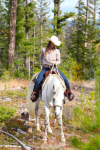 Essential Tips For Taking Your Horse On A Trail Ride: Part 1 Essential Tips For Taking Your Horse On A Trail Ride: Part 1