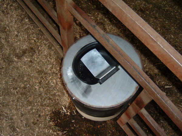 Common Issues With Automatic Horse Waterers And Their Causes Bar Bar A USA horse drinker